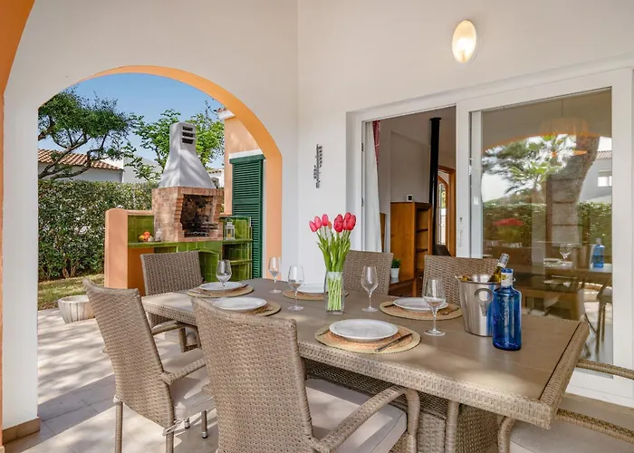 Cristina By Escape קאלה בלנקה