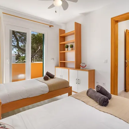 Cristina By Escape Villa *