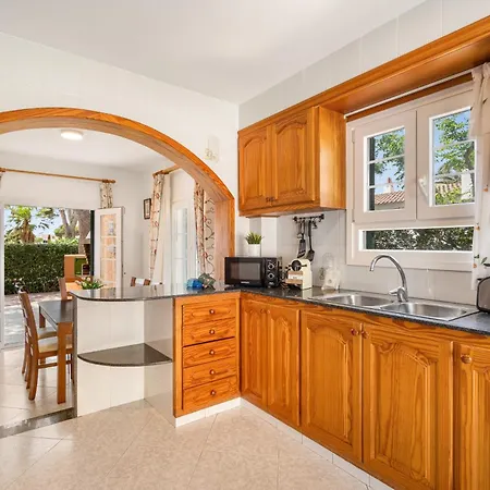 Cristina Cala Blanca (Menorca)