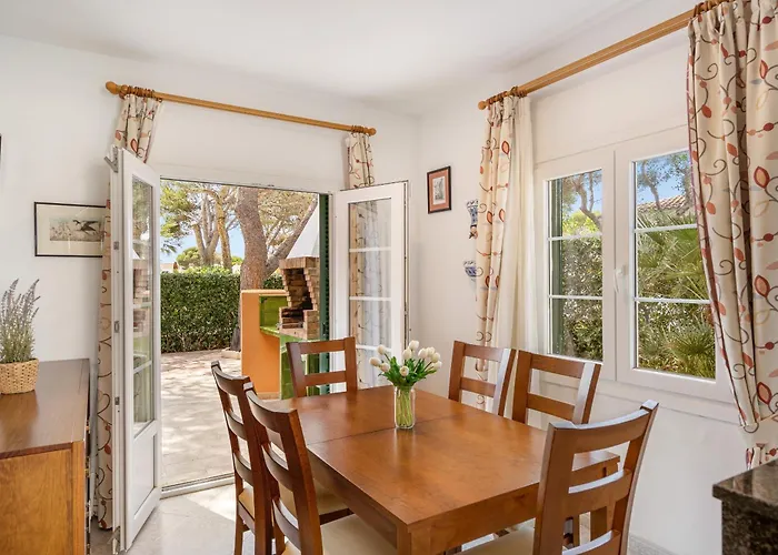 ヴィラ Cristina By Escape *